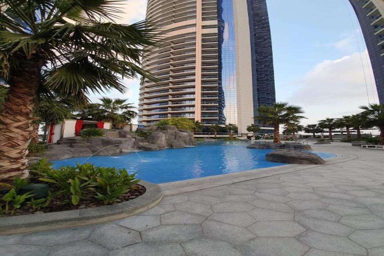 Damac Royale Damac Towers Aparthotel Dubai Bagian luar foto